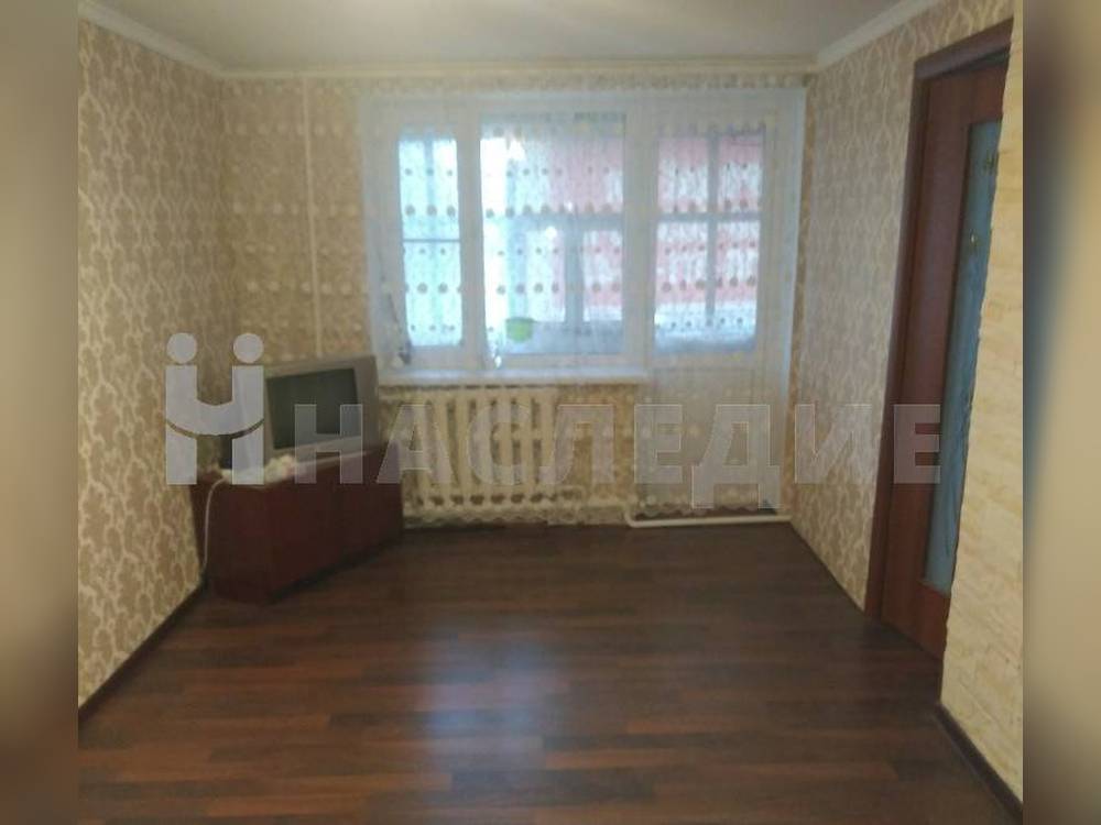 3-комнатная квартира, 45 м2 2/2 этаж, Красногорняцкий, ул. Чапаева - фото 1
