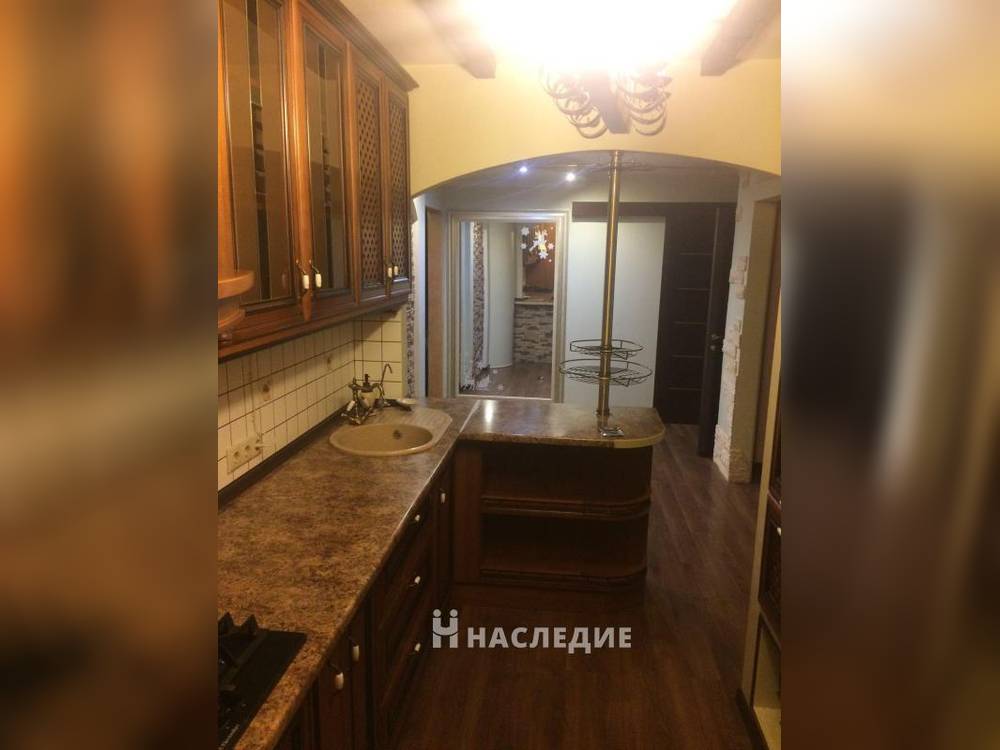 3-комнатная квартира, 85 м2 1/5 этаж, Чкаловский, ул. Штахановского - фото 1