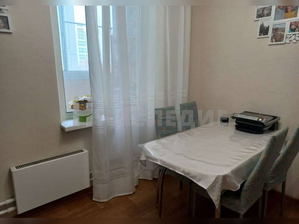 3-комнатная квартира, 76.5 м2 4/17 этаж, Левенцовка, ул. Жданова - фото 8