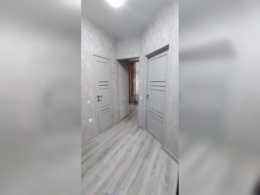 1-комнатная квартира, 35.5 м2 6/20 этаж, Александровка, ул. Берберовская - фото 2